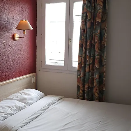 Coerona Hotel Lurdy