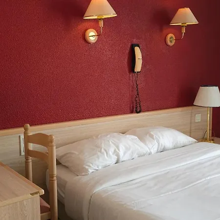 Coerona Hotel